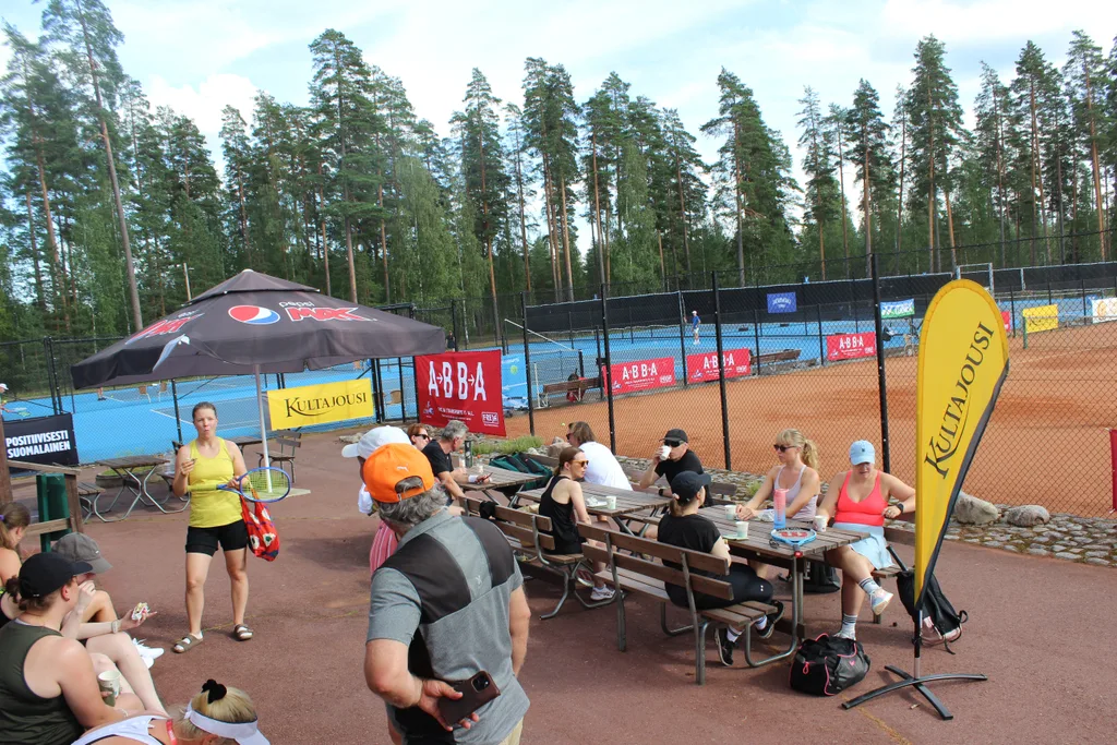 Midnight Sun Tennis Vierumäki 2025 — kuva 10 / 50